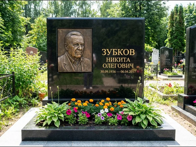 Памятник с барельефом — выполненная работа 19 в Белгороде