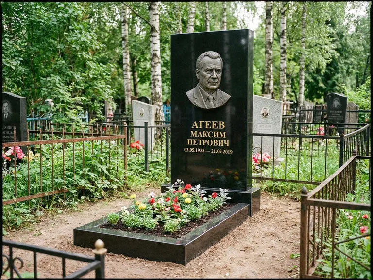 Памятник с барельефом — выполненная работа 1 в Белгороде
