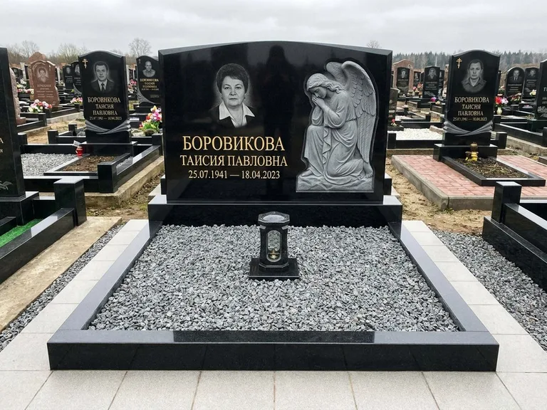 Памятник с барельефом — выполненная работа 38 в Белгороде