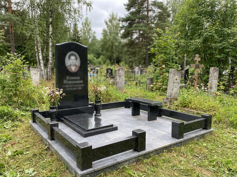 Памятник под ключ в Белгороде — пример 4